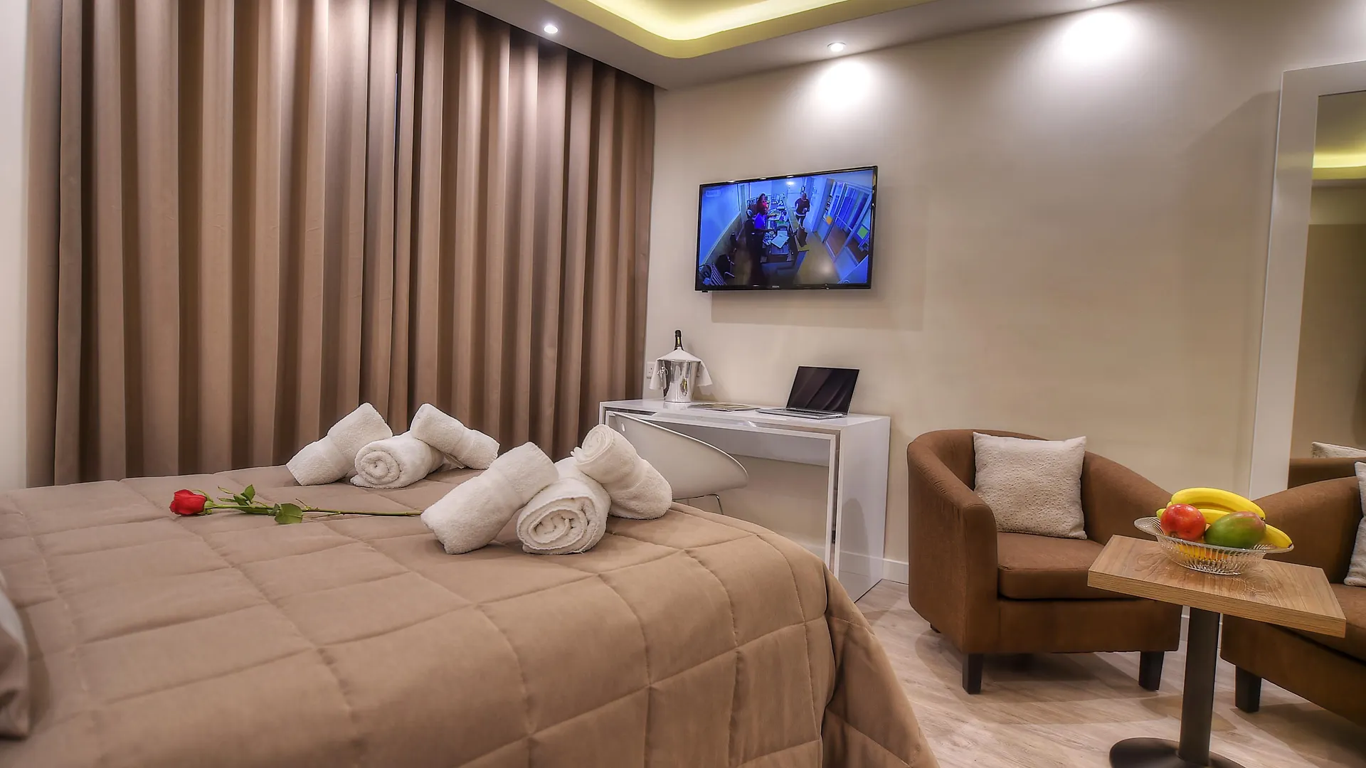 Onyx Apartments Saint Julian's 3*,  Malta