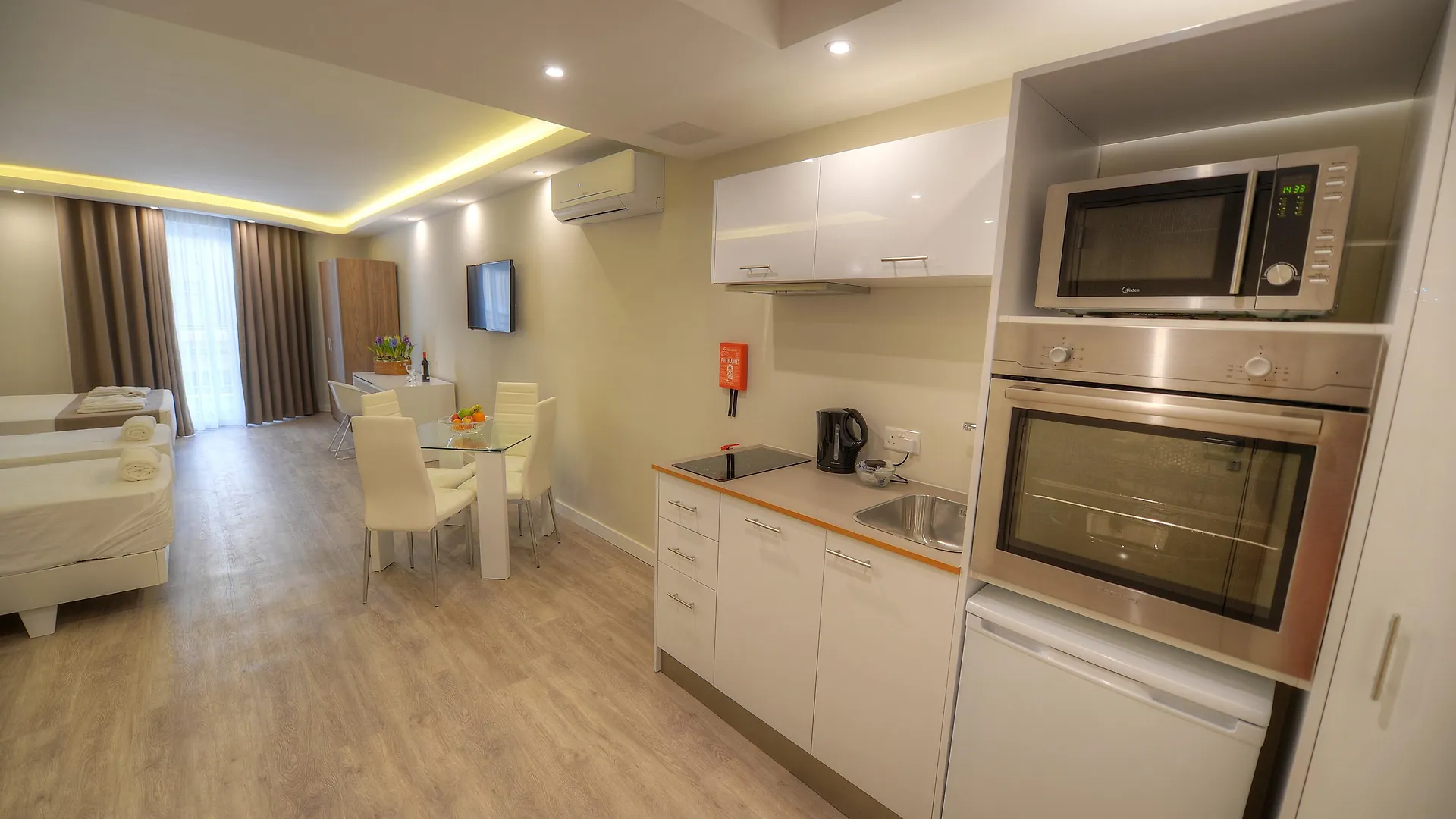 Onyx Apartments Saint Julian's Apart Otel