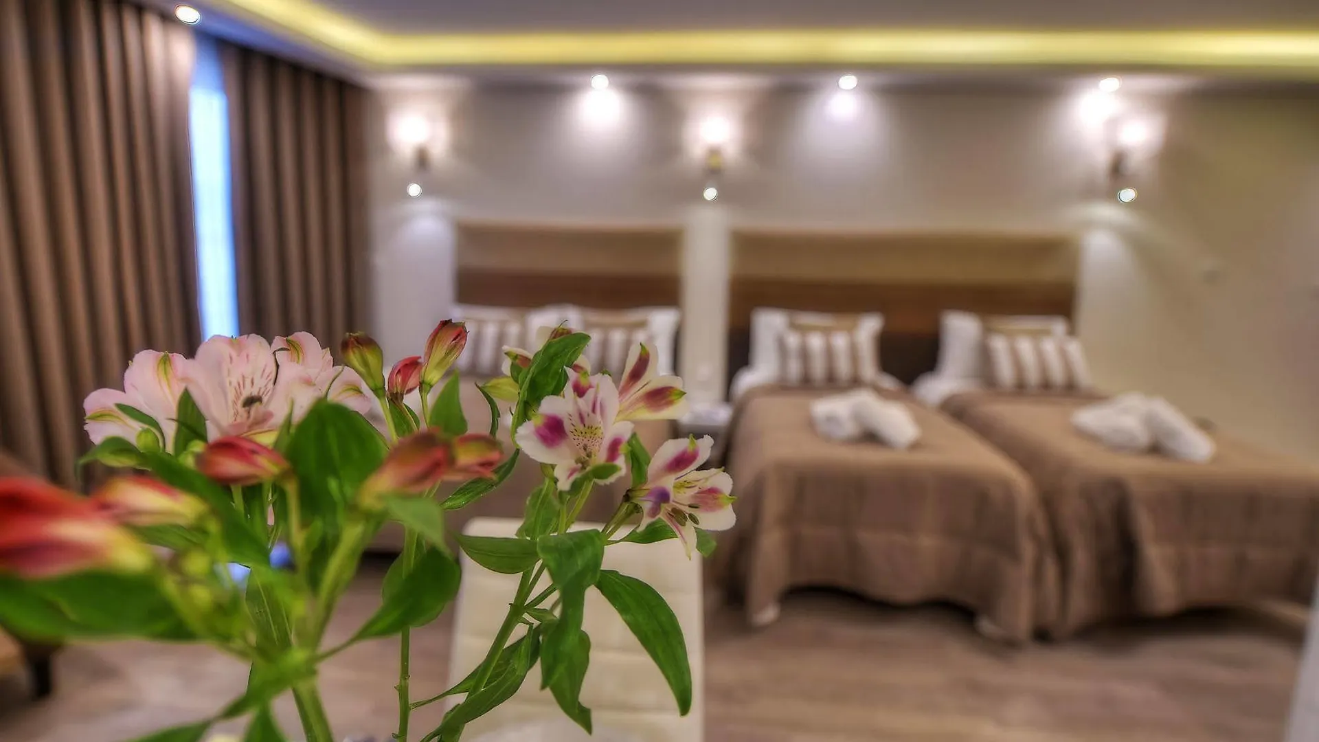 Apart Otel Onyx Apartments Saint Julian's